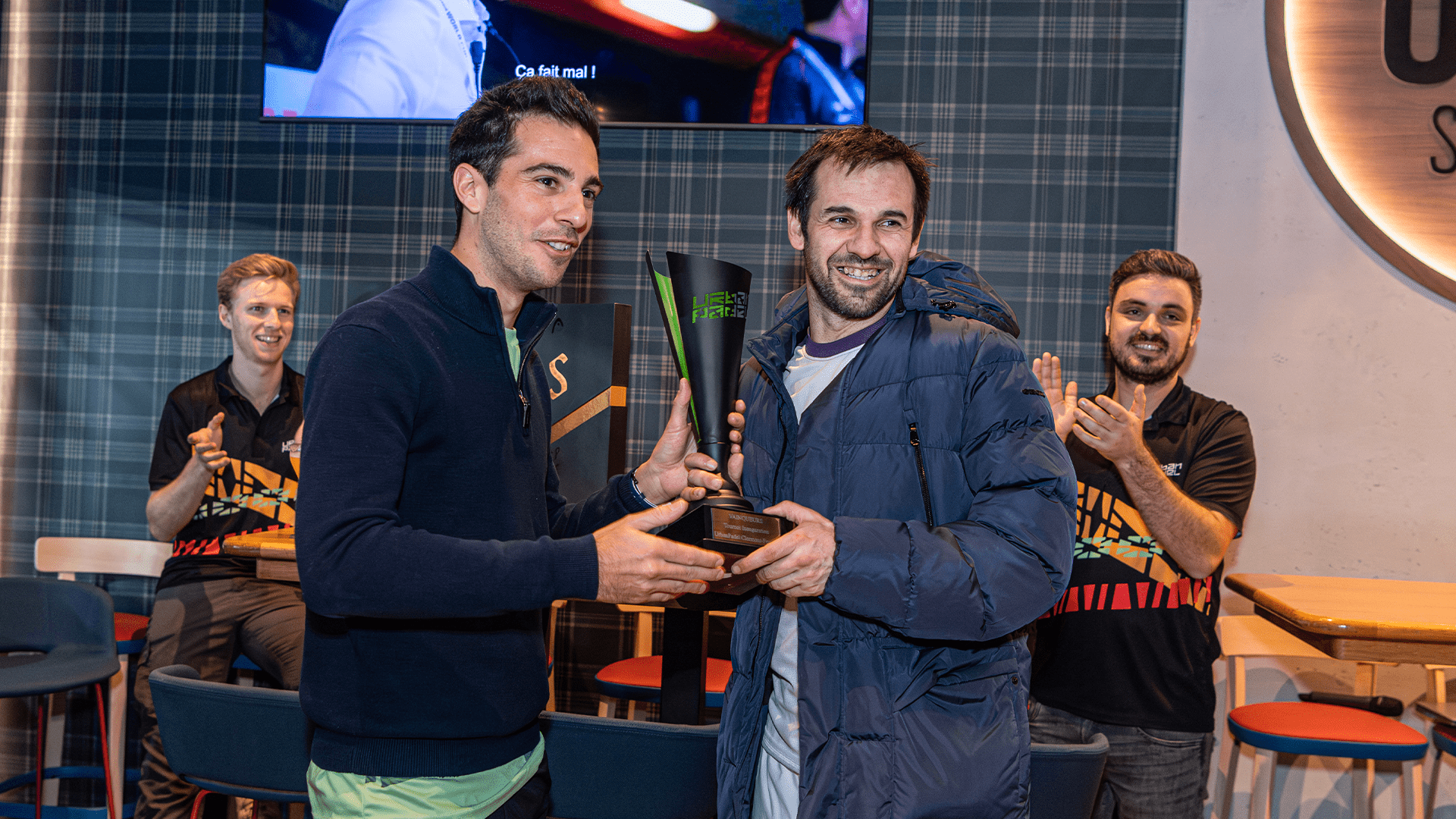 remise de récompense tournoi padel